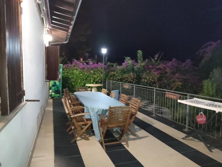 Вилла La Terrazza Sull'Addaura Палермо Экстерьер фото